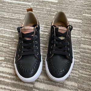 Reba by Justine Women’s leather shoes sneakers